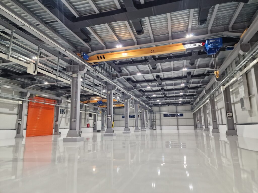 overhead cranes